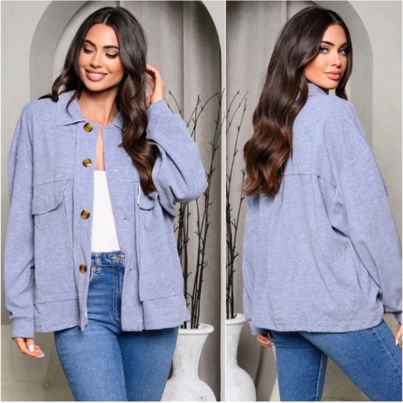 New Ultra Comfortable Women's Dusty Blue Button Front Pocket Shacket - Picture 3 of 4